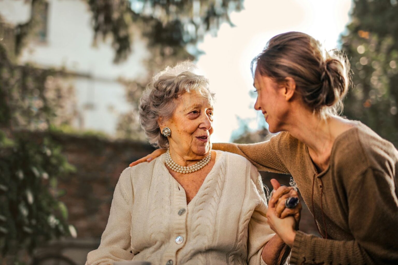 Supporting Loved Ones Through Senior Care as They Age