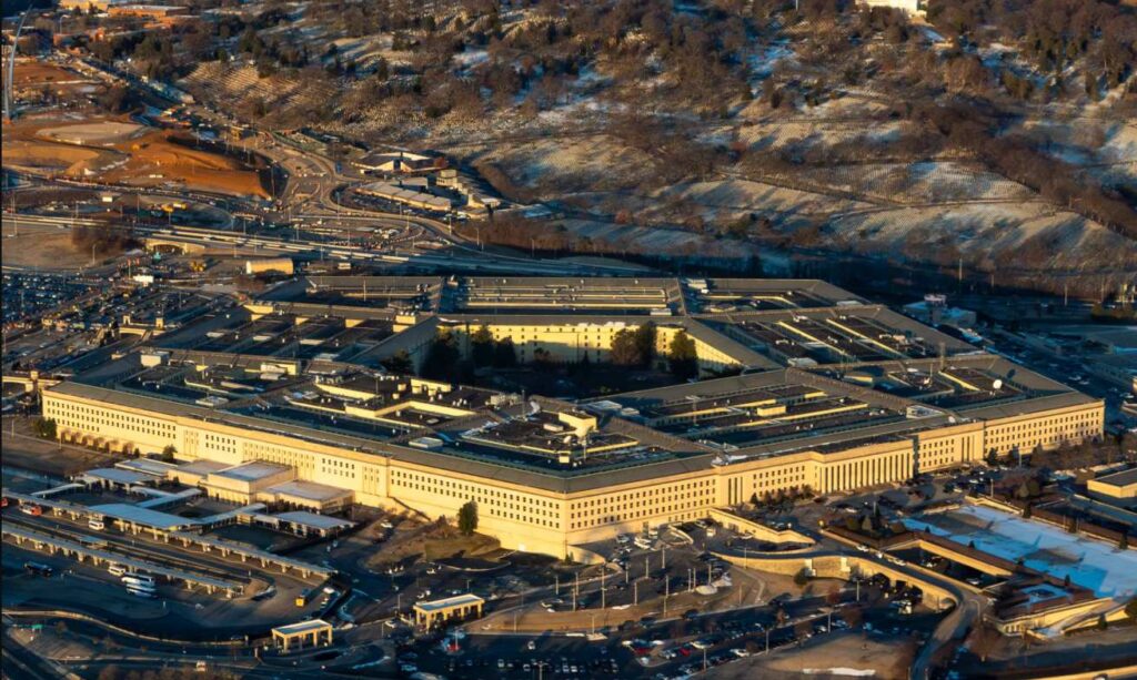 Current Spending Trends in Government Defense Agencies: Embracing New Technologies Government Defense Agencies